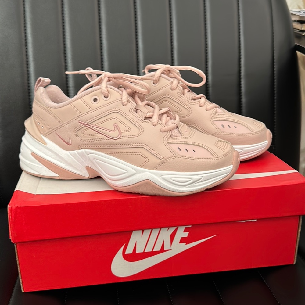 Like new Nike m2k Tekno in soft baby pink